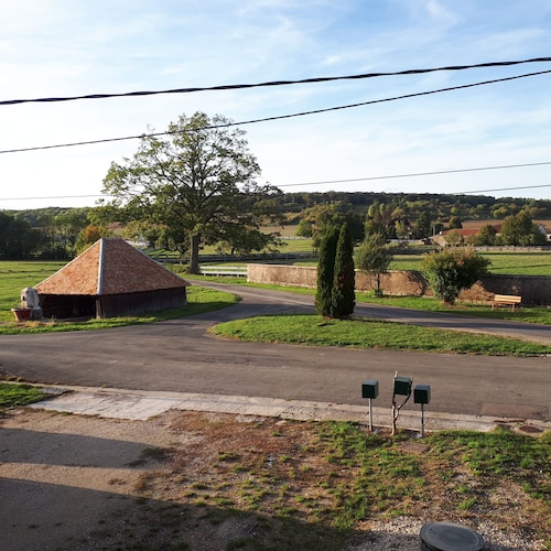 Renovated farmhouse - South Meusien (55)