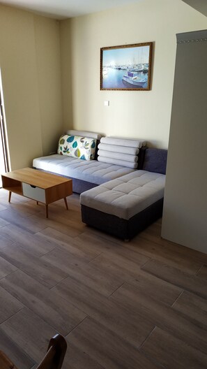 Villa, 3 chambres | Aire de séjour | Téléviseur connecté, Netflix, services de diffusion en continu