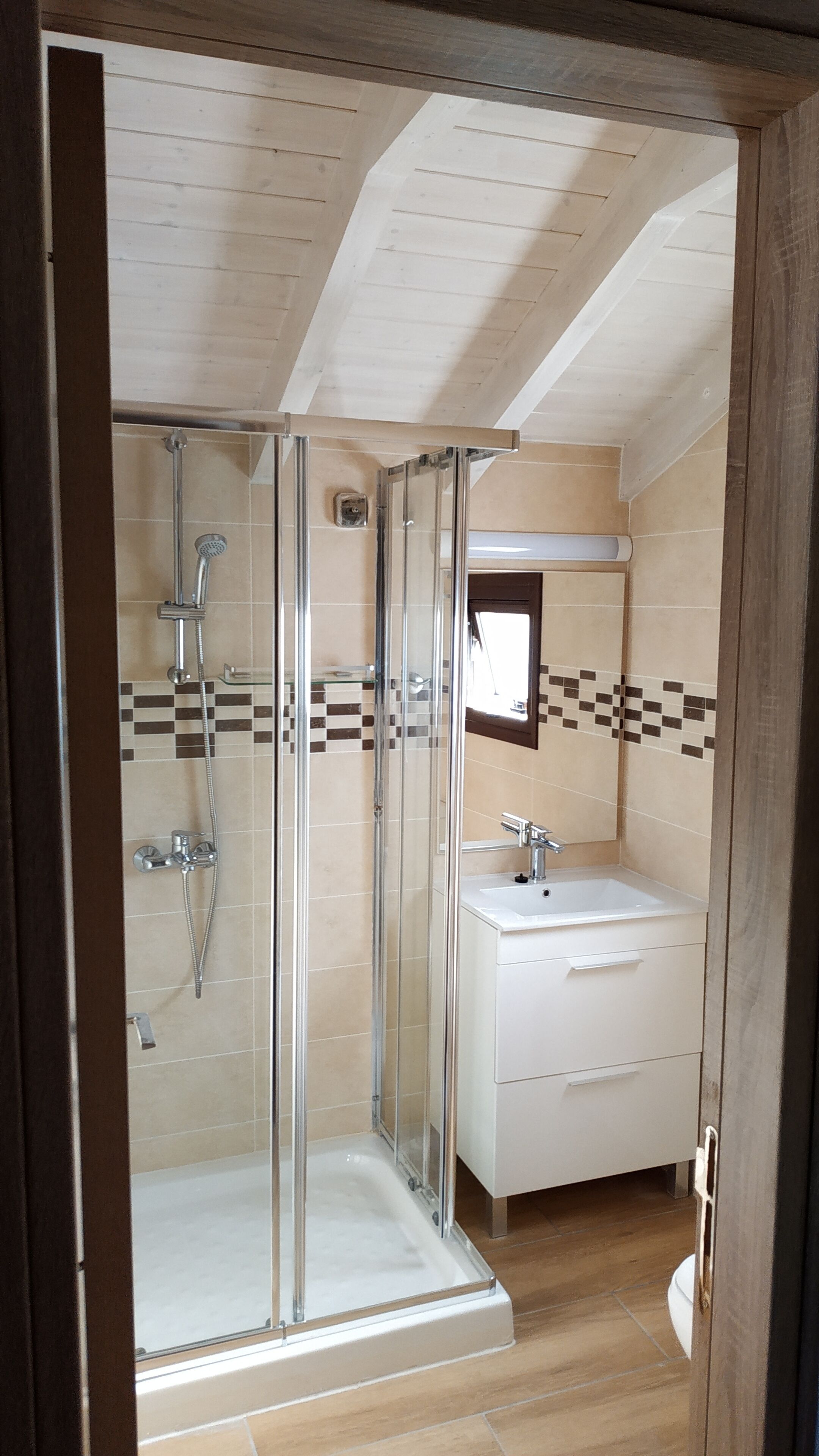 Villa, 3 Bedrooms | Bathroom | Shower, free toiletries, hair dryer, towels