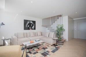 Télévision, espaces bureaux