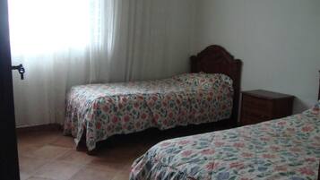 Superior appartement, 2 slaapkamers | 2 slaapkamers, verduisterende gordijnen, een strijkplank/strijkijzer