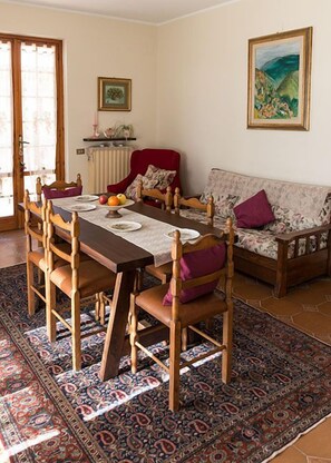 Family Suite | Living area | Flat-screen TV - AgriLeisureTime (Spoleto)