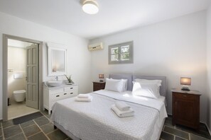 4 camere, ferro/asse da stiro