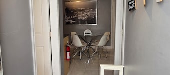 Hogar simple, moderno y limpio te espera