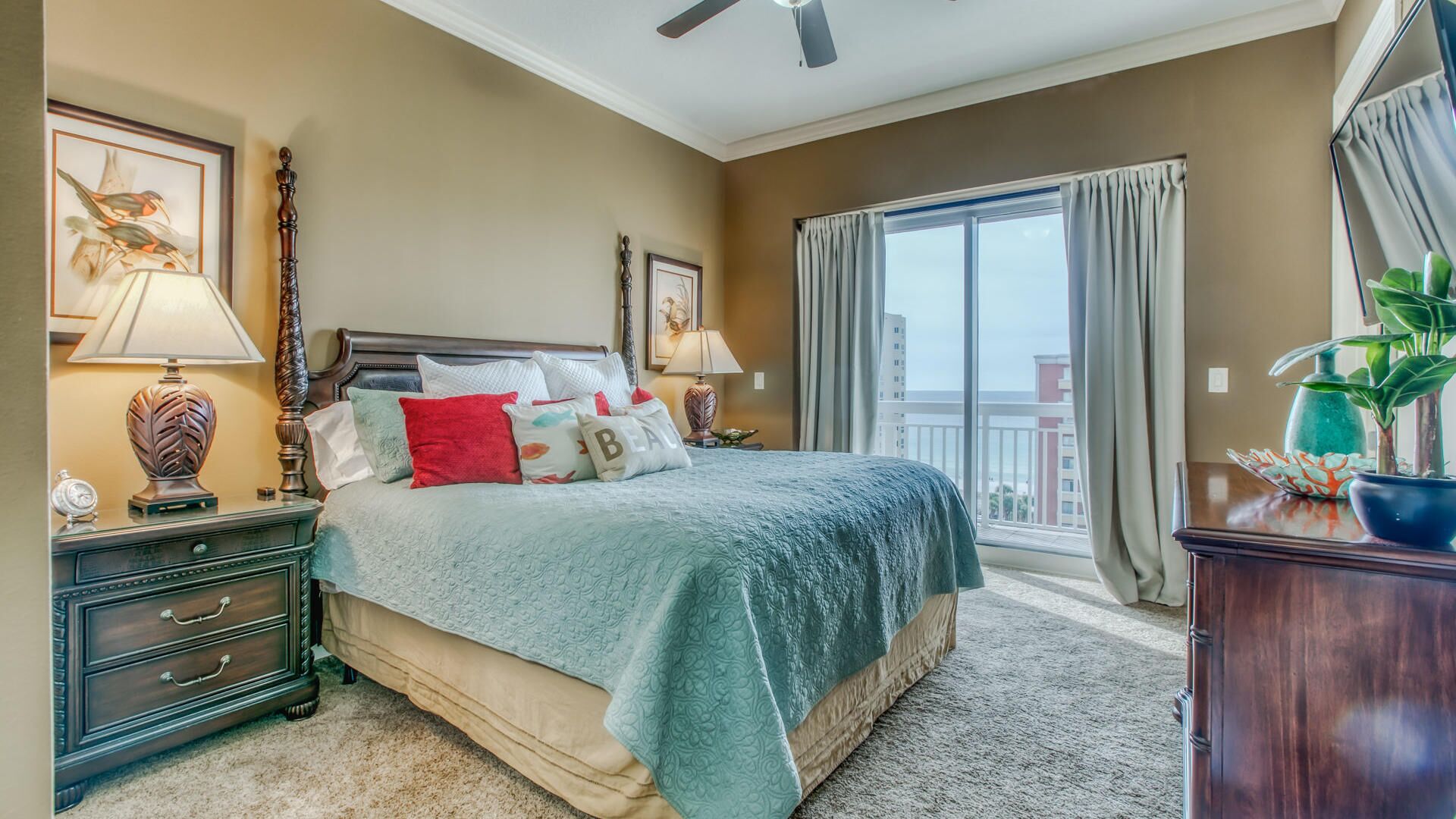 ~ Luxury Condo with Gulf & Harbor Views in the Heart of Destin ~