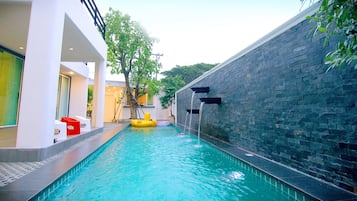 4 Bedrooms with Private Pool Vila | Alberca privada