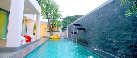 4 Bedrooms with Private Pool Vila | Piscine privée