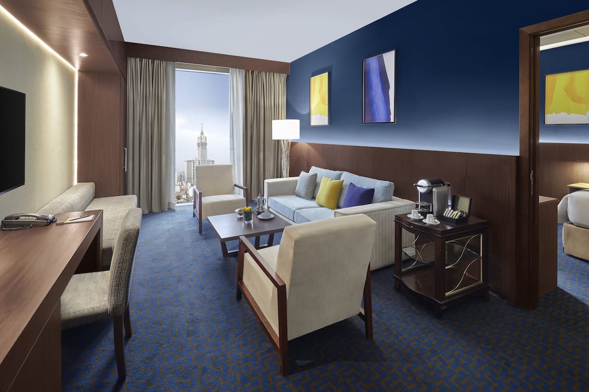 Suite, 1 Bedroom | 1 bedroom, premium bedding, in-room safe, desk