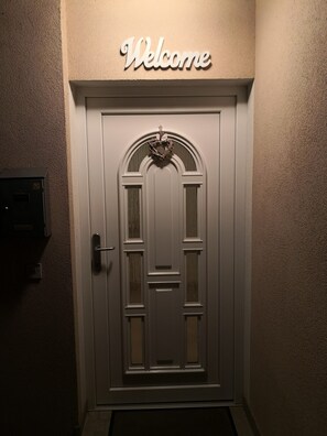 Interior - House Victoria, private entrance, FREE PARKING ,WiFi, near Pohorje ski & bike (Maribor)