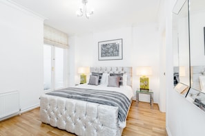 Free WiFi, bed sheets - Earls Court Road Apartments (London)