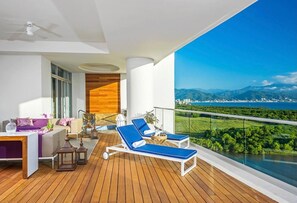 Terrace/patio - Grand Luxxe Residence Club - Most Luxurious 4BR Accommodations (Nuevo Vallarta)