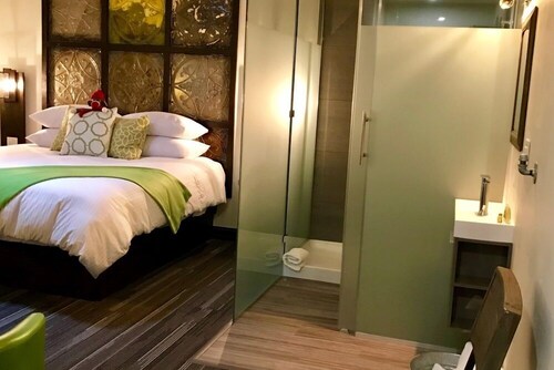 Distinctive Inns of Kingsville Inn15