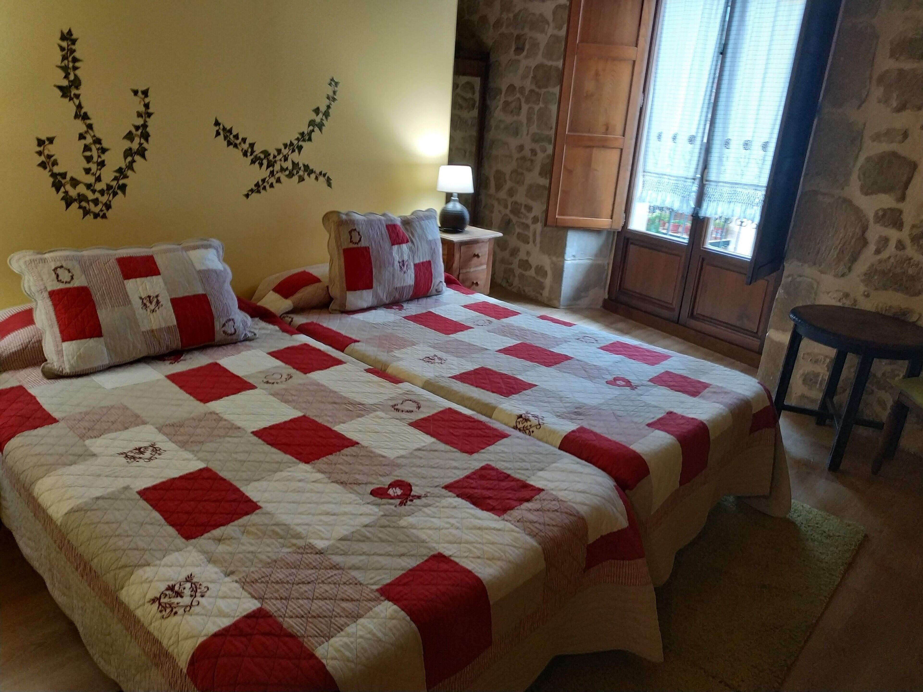 Free WiFi, bed sheets, wheelchair access