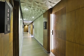 Hallway - Keys Select by Lemon Tree Hotels, Gandhi Ashram, Ahmedabad (Ahmedabad)