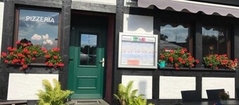 Welcome to the Stellwerk, with optional sauna and whirlpool