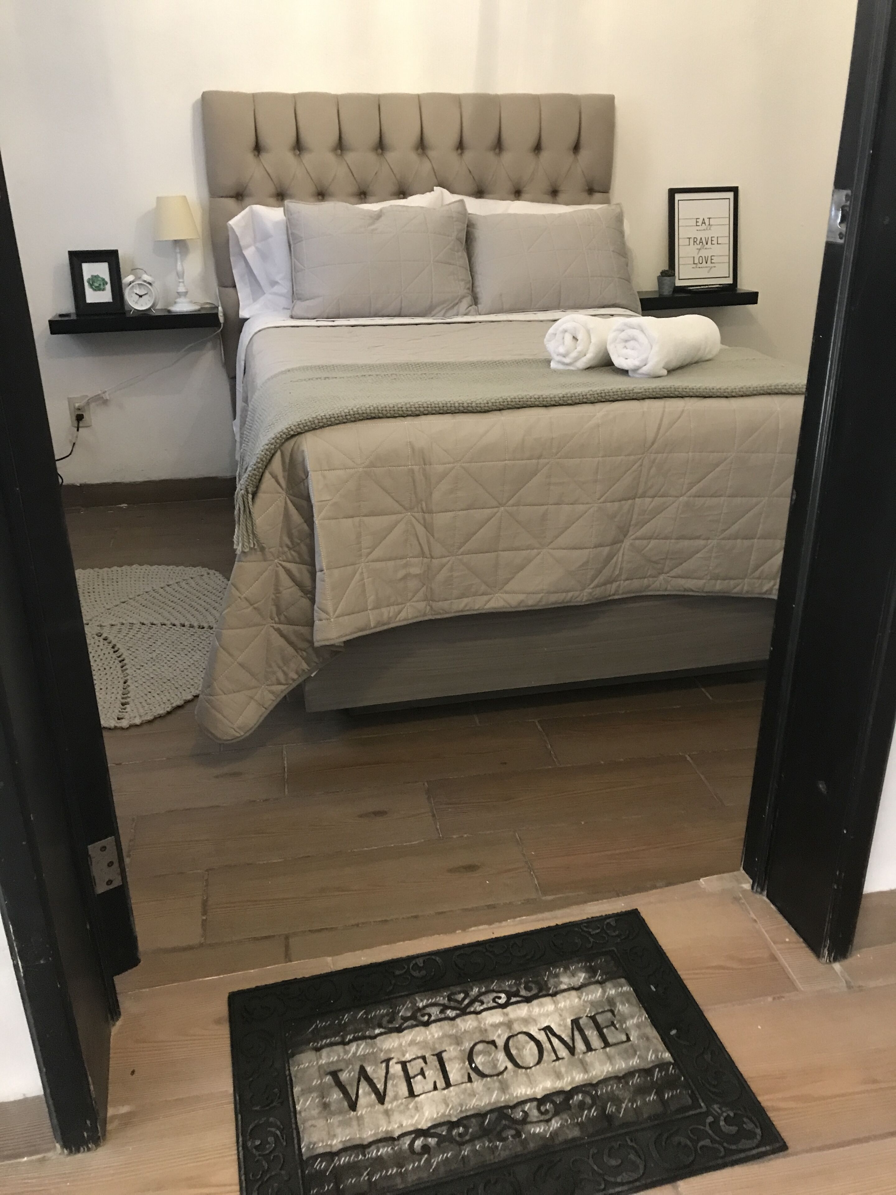 Private Suite with full washroom in Historic downtown