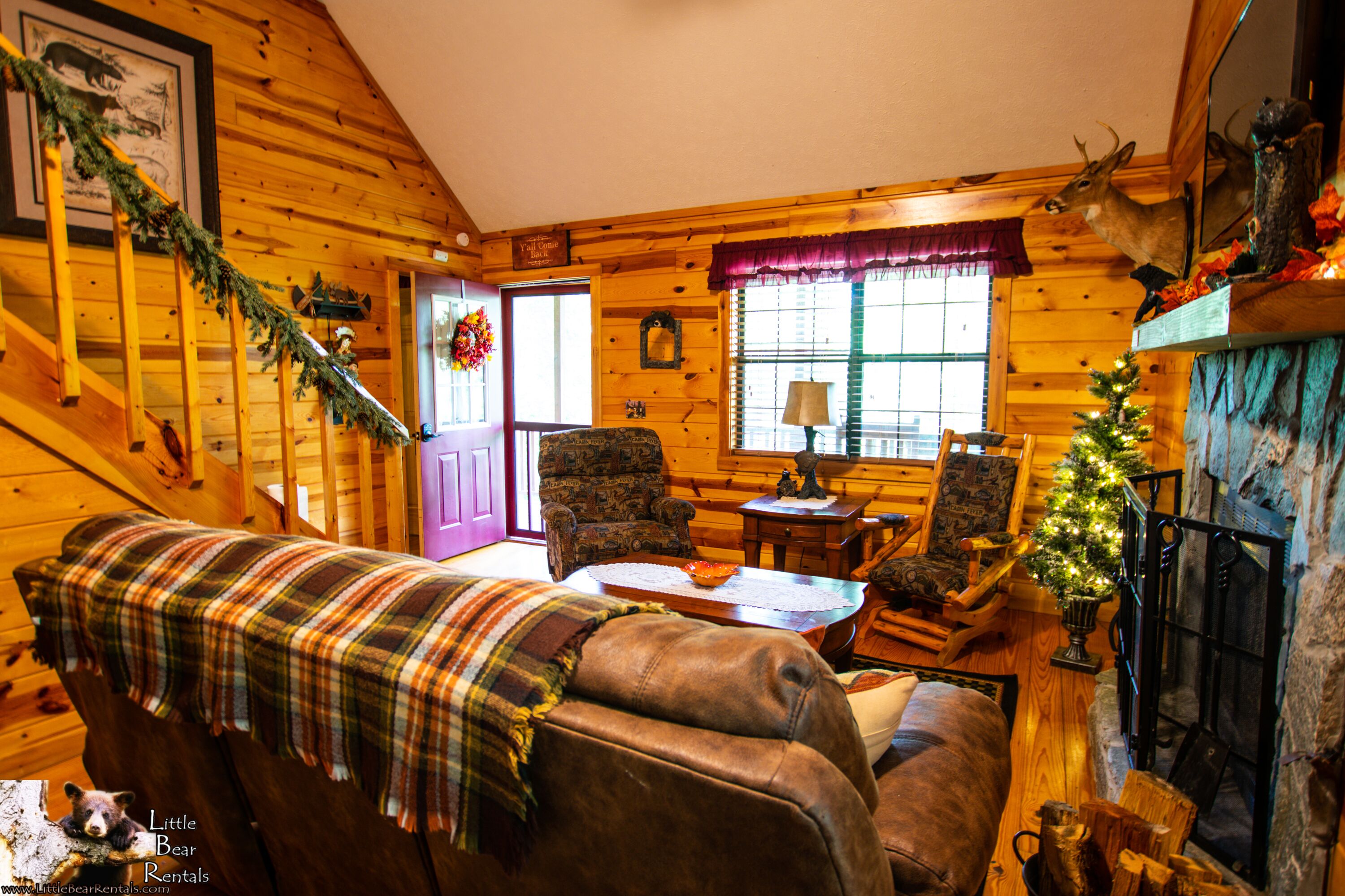 Second Heaven Cabin - Fireplace & Hot Tub