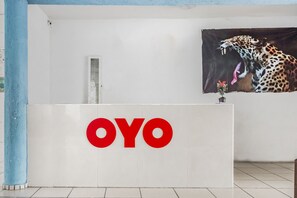 Reception - OYO Hotel Jaguar (Cancun)