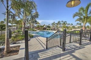 A heated pool - One Particular Harbour 392-102~ Beaches 5 minutes (Bradenton)