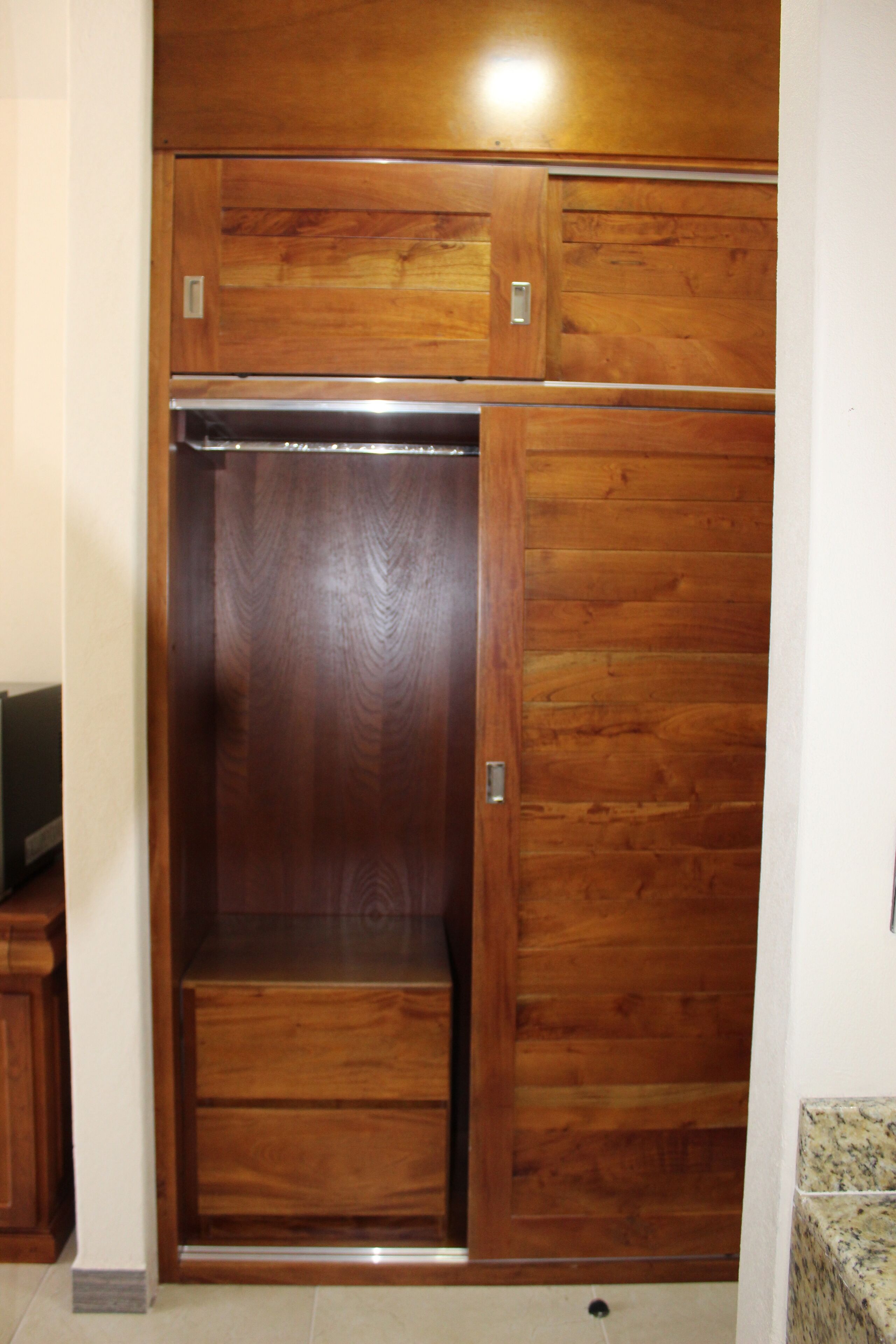 1 bedroom, in-room safe, desk, laptop workspace