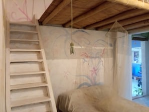 Panoramic Room