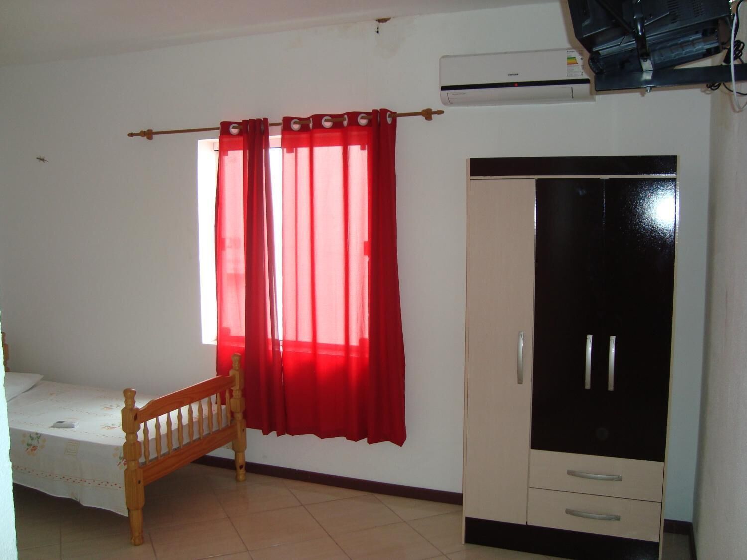 Blackout drapes, iron/ironing board, free WiFi, bed sheets