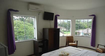 Hotel Iria's