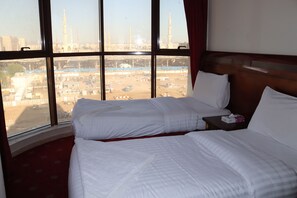 Standard-Dreibettzimmer, 3 Schlafzimmer, Stadtblick (Haram View)