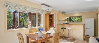 Korimako Ridge - Lake Hawea Holiday Home