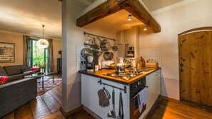 Imagen sin descripción, 3 de 25, botón