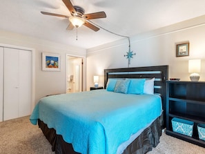 Condo, 2 Bedrooms, Beach View | Iron/ironing board, bed sheets