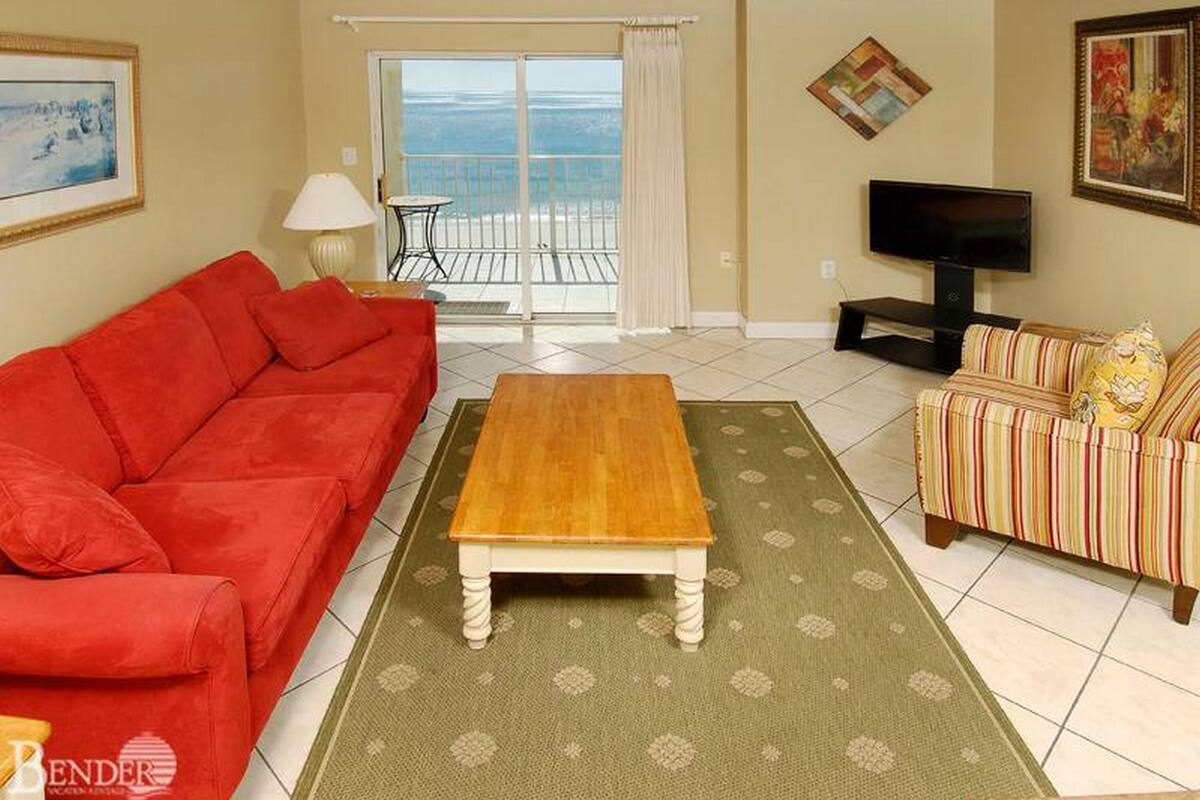 Condo, 2 Bedrooms, Beach View | Living room | 36-inch flat-screen TV with cable channels, TV