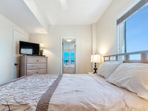 Condo, 2 Bedrooms, Beach View - Caribbean by Bender Vacation Rentals (Gulf Shores)