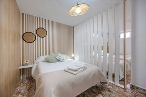 9 quartos, roupas de cama premium, ferros/tábuas de passar roupa, Wi-Fi