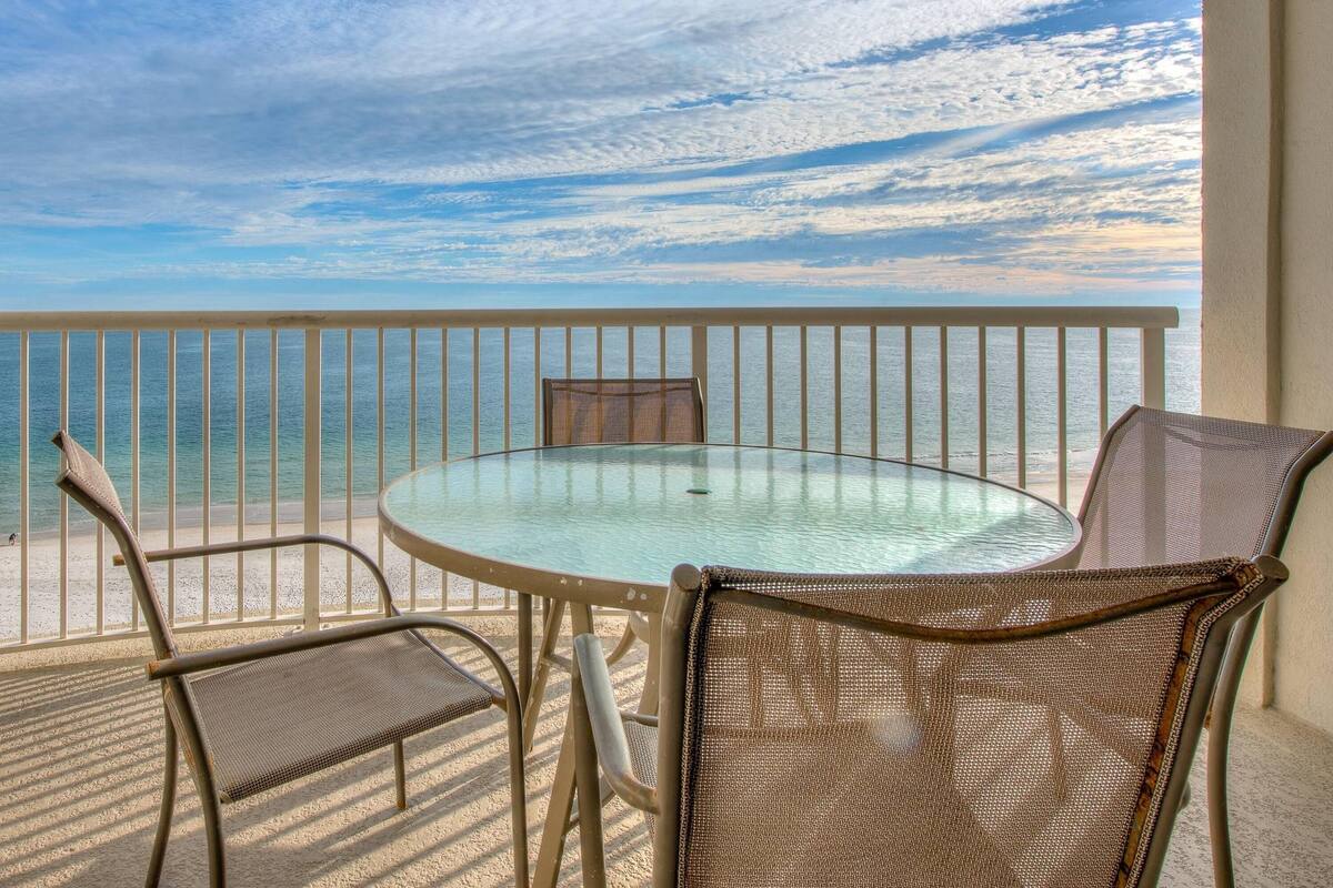 Condo, 2 Bedrooms, Beach View | Beach/ocean view