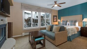 3 bedrooms, in-room safe, iron/ironing board, WiFi