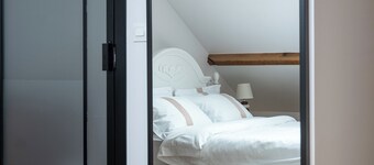 La Maison Charentonneau