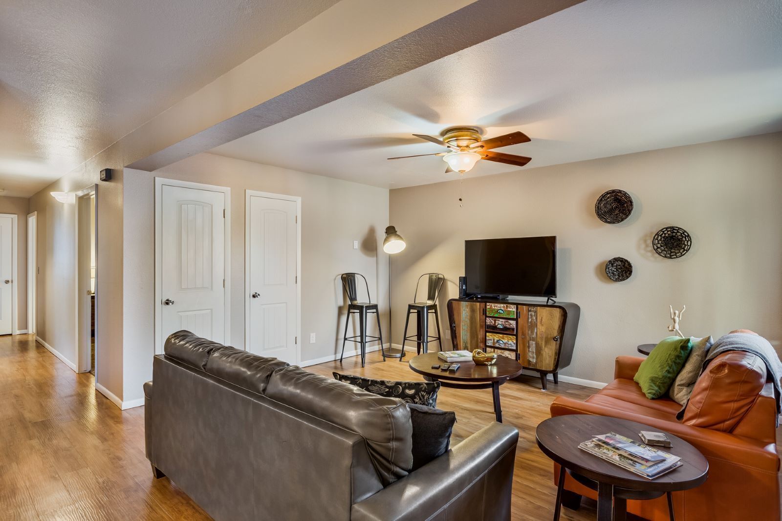 Grant Old Town Flat ~ Downstairs