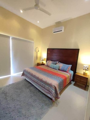 2 chambres, coffres-forts dans les chambres, bureau, Wi-Fi gratuit