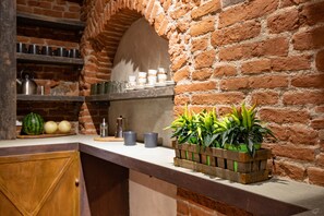 Dining - Live the magic of Lucca’s historic center in a real stunning 11th-century tower (Lucca)