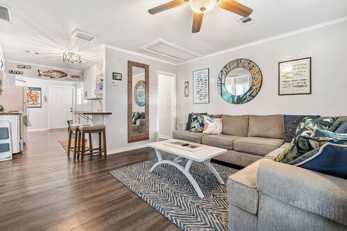 Gone Fishing/Coastal Cottage