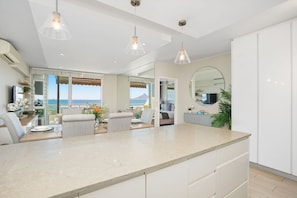 Interior - Dolphin Beach H106 (Cape Town)