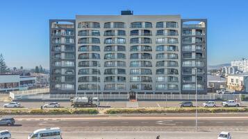 Apartment (2 Bedrooms) | Bahagian dalam