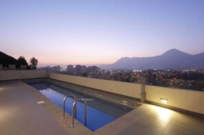 Pool - Majestic Studio - w/Mountain View, Wifi, SmartTv (Las Condes)