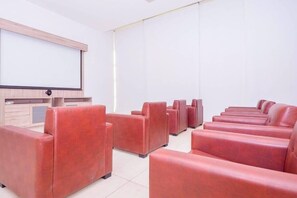 Interior - Arauco Retreat w/Parking, Pool, next to shopping (Vitacura)