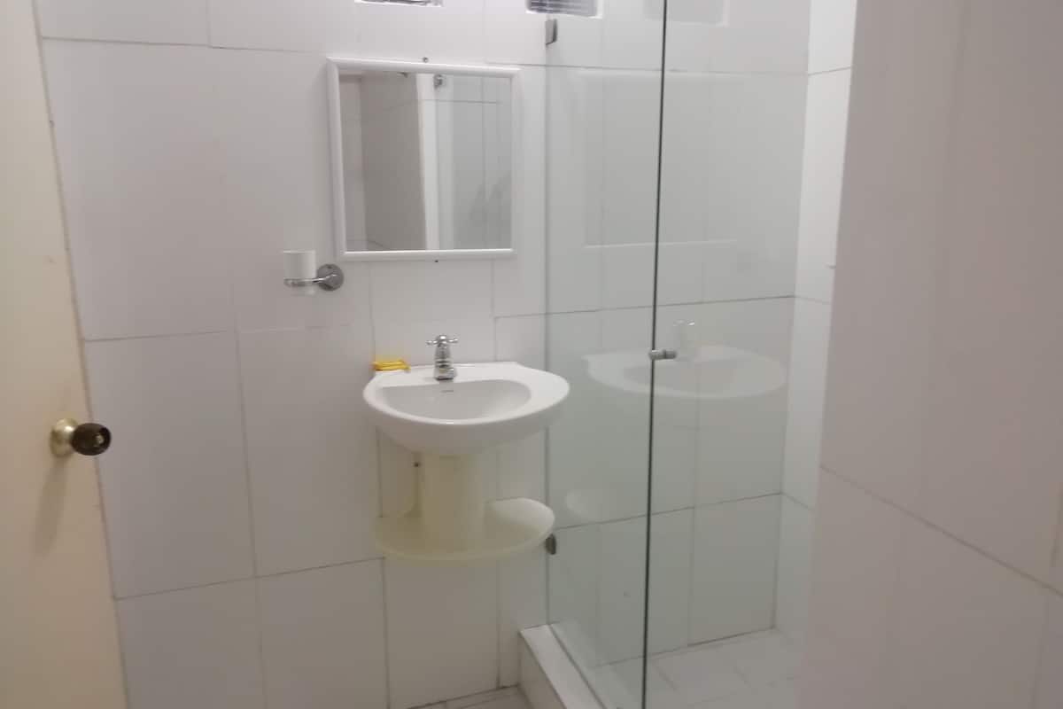 double room | bathroom sink