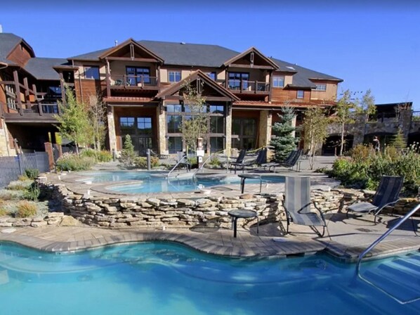 Indoor pool, outdoor pool