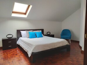 1 bedroom, iron/ironing board, travel cot, free WiFi