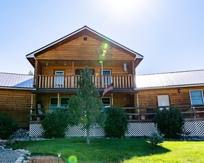 Exterior - Blue Jay Inn Getaway with amazing views and wildlife (Crawford)