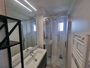 Hair dryer - Renovated studio 2 pers - South balcony - Pets allowed (Saint-Michel-de-Chaillol)